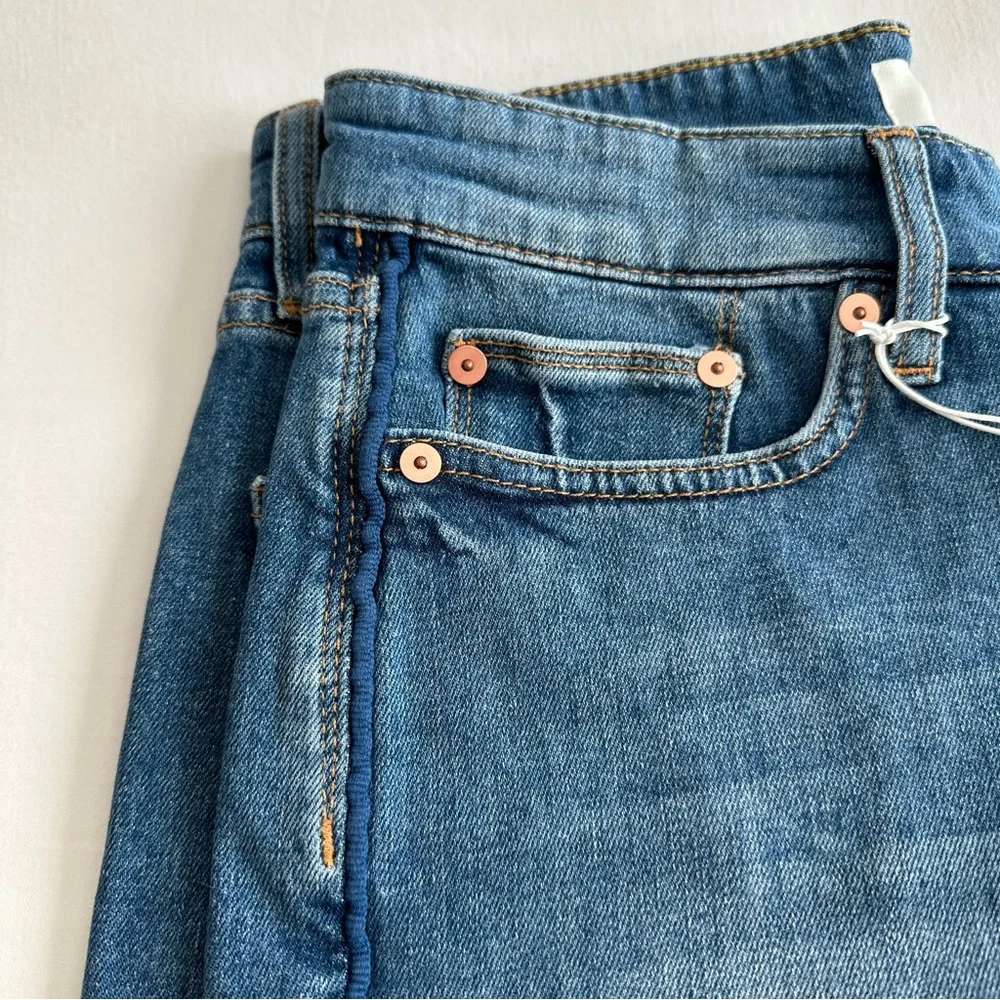 Vineyard Vines Jamie Corded Denim Shorts - Picture 5 of 9